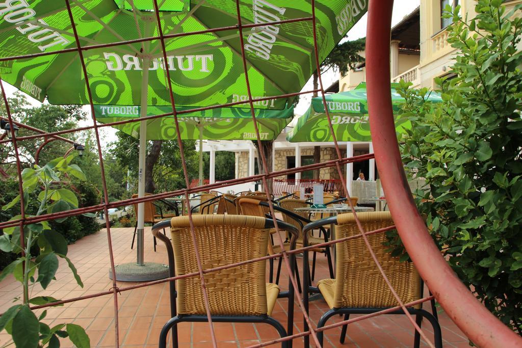 Hotel Ruza Novi Vinodolski Kültér fotó