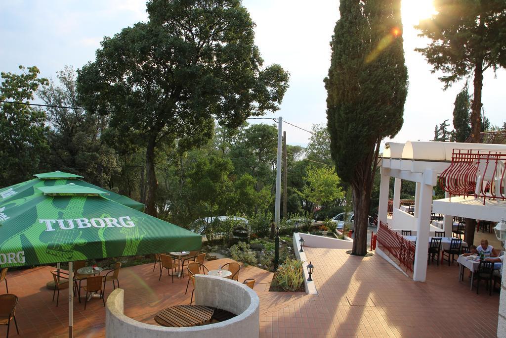 Hotel Ruza Novi Vinodolski Kültér fotó