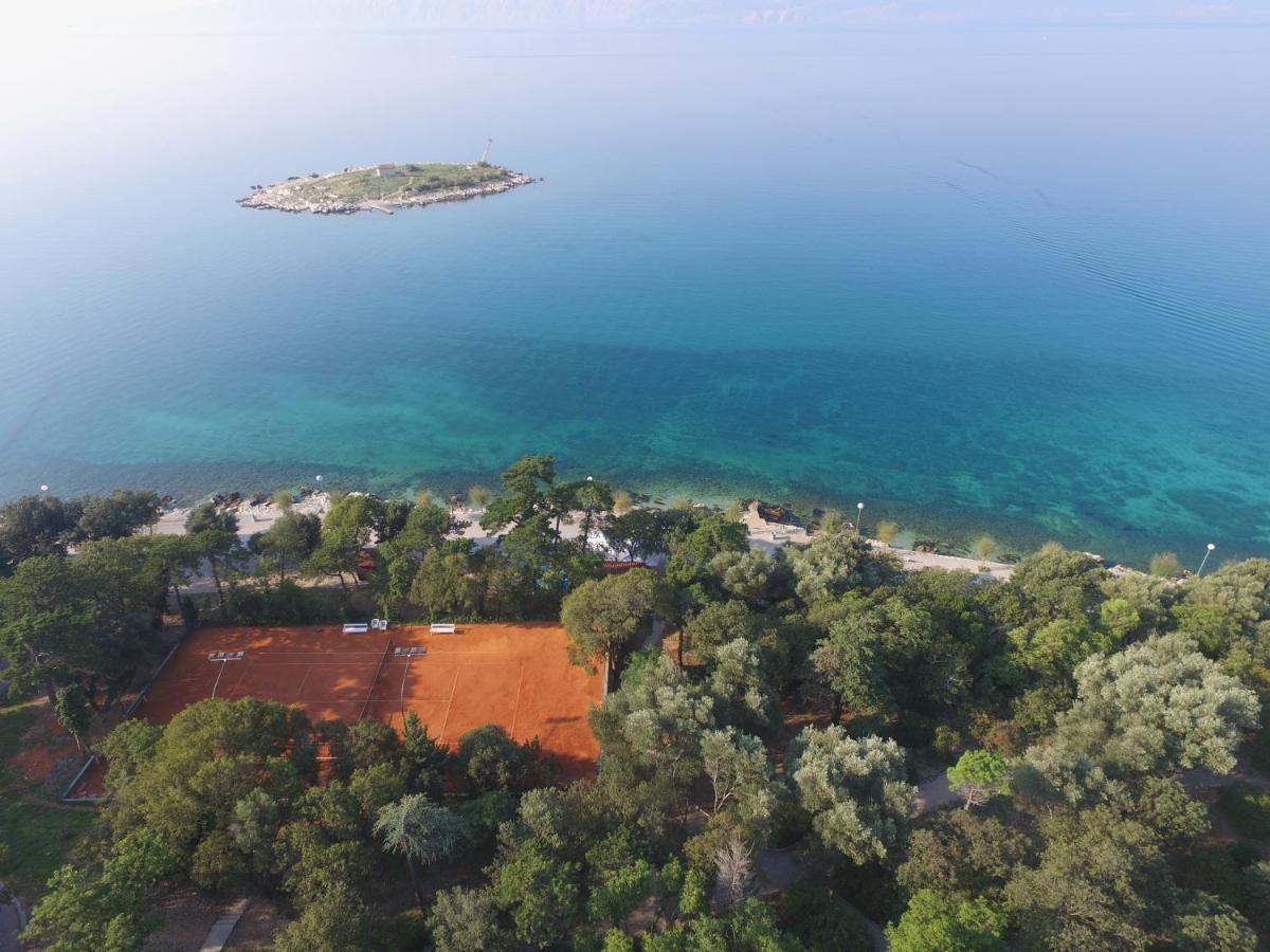 Hotel Ruza Novi Vinodolski Kültér fotó